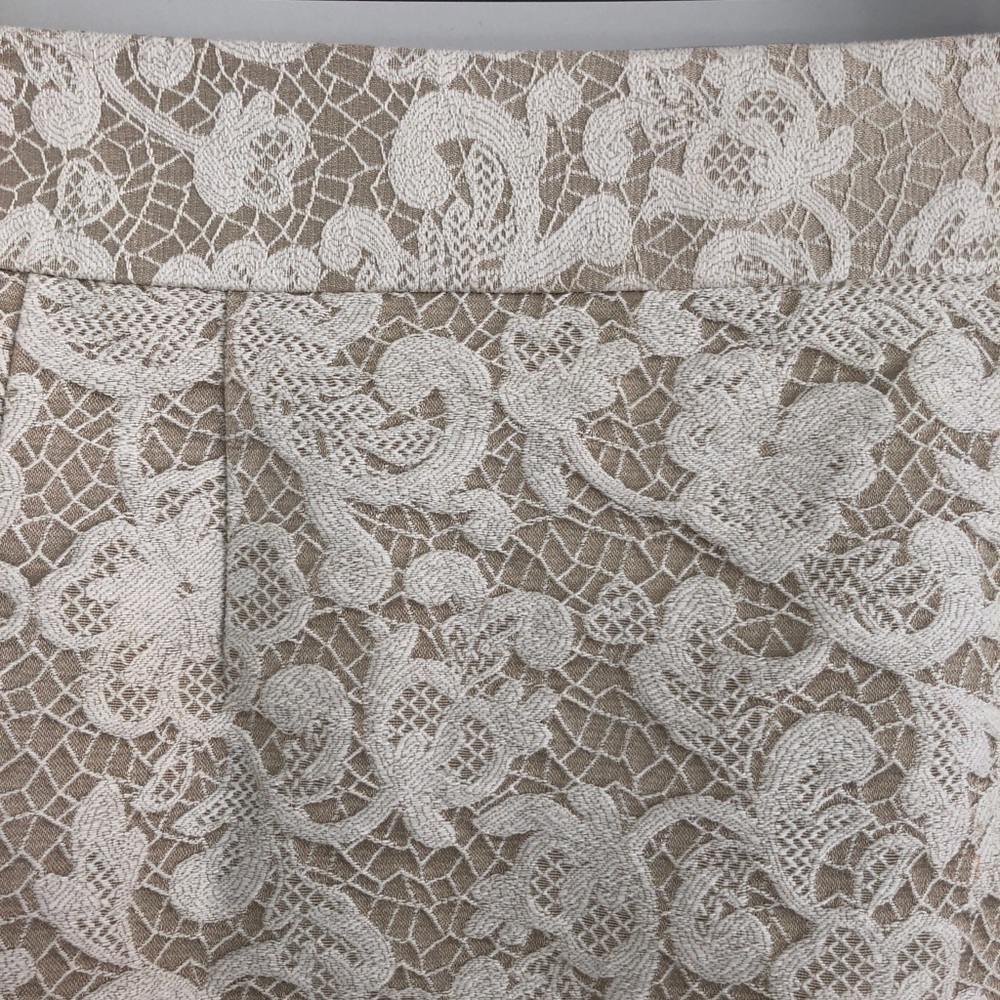 NWOT Banana Republic Cream Lace Skirt - Picture 4 of 4